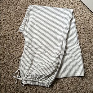 American Eagle Outfitters White and Blue Striped Pants